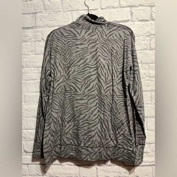 NWOT Cuddl Duds Pullover Medium - Picture 5 of 6